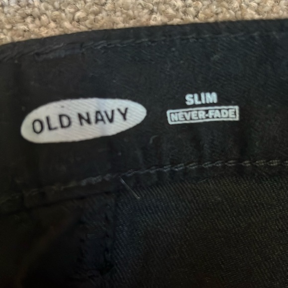 Like new! Old Navy never fade dark black jeans. Slim fit. Perfect condition! - Picture 3 of 7